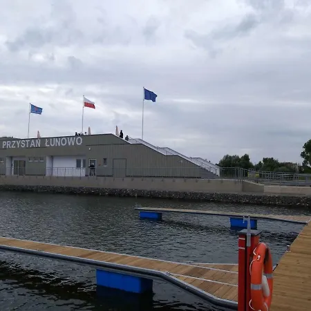 Slonecznydom بيت للعطل Przytor